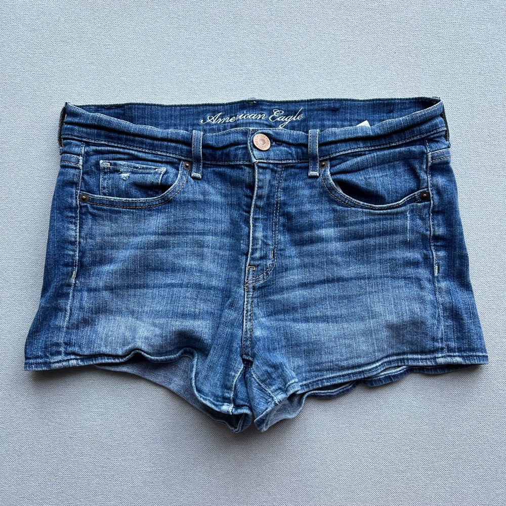 Women’s American Eagle Outfitters Classic Fit Stretch Blue Jean Shorts